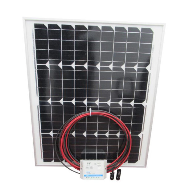Solarni panel za električnega pastirja z močjo 70W.